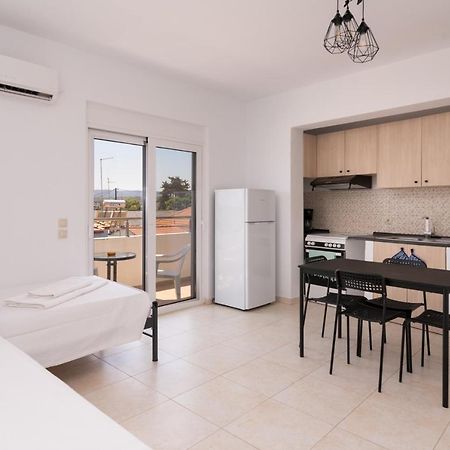 Apartmán Lungo Mare Gennadi Exteriér fotografie