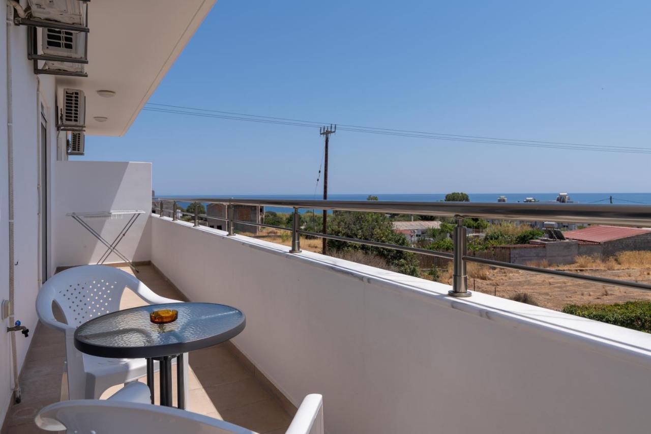 Apartmán Lungo Mare Gennadi Exteriér fotografie
